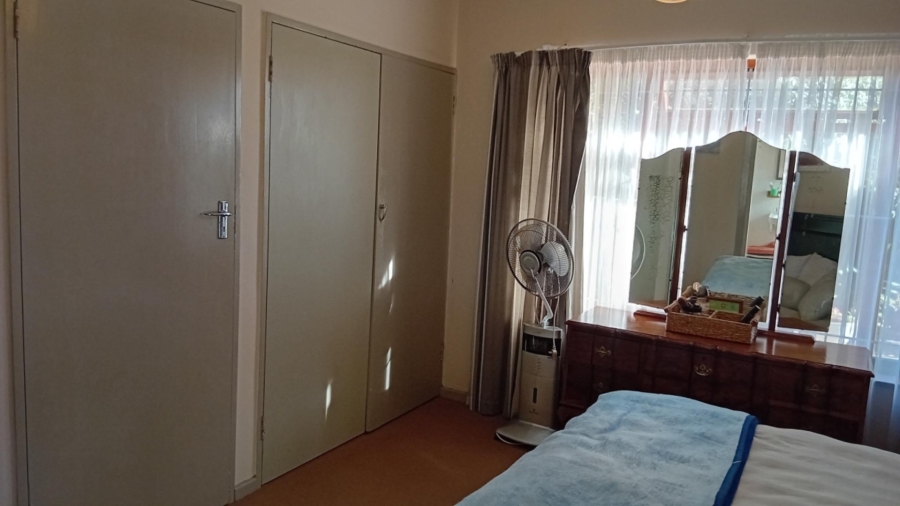 4 Bedroom Property for Sale in Parkersdorp Western Cape